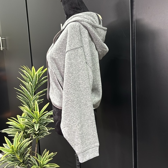 UpWest Snap Front crop hoodie,wide arm, knit cuffs,pockets,fleece like lining - Picture 4 of 13